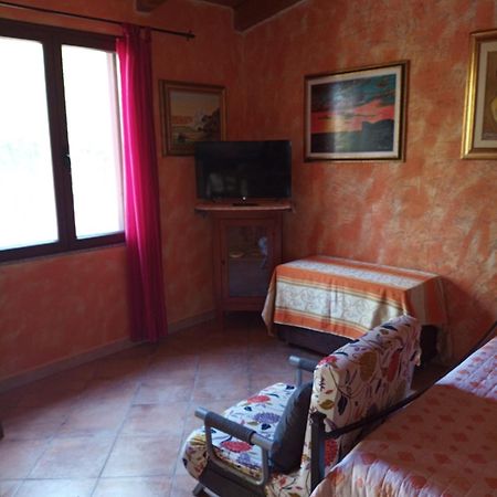 Appartamento Il Salice Casa Minnina Exterior photo